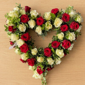 Coeur roses rouges et blanches (D08)